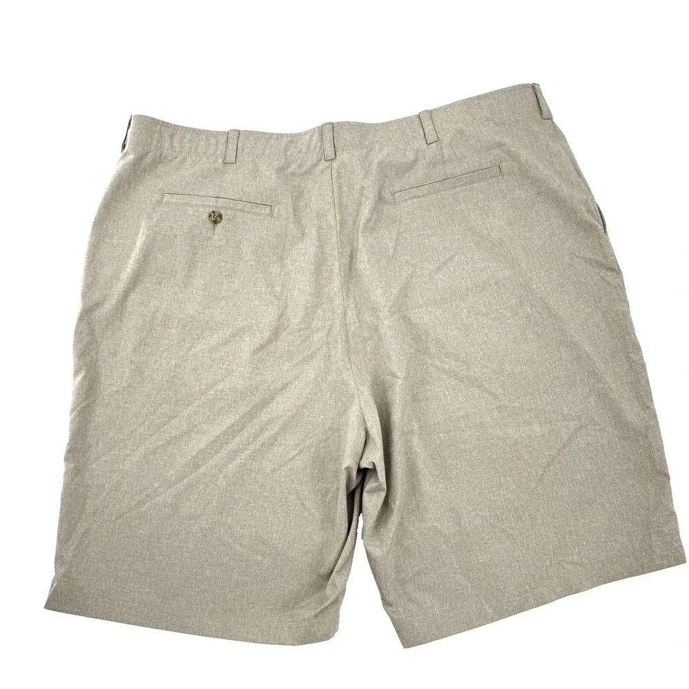 Ben Hogan Men's Golf Shorts 44 Beige Activewear Flat Front Stretch Preppy‎ Chino